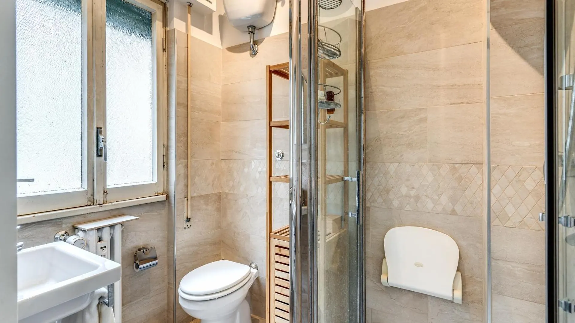 Le Bon'Eur Apartment Rome 0*,  Italy
